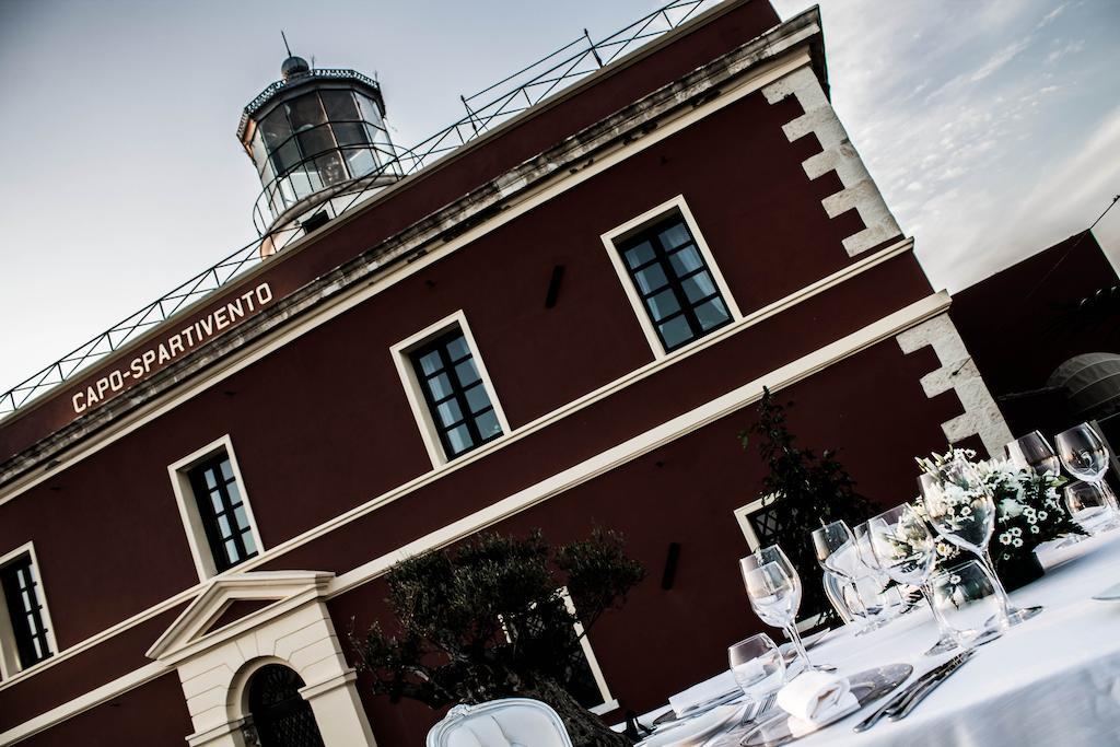 Faro Capo Spartivento Hotel Chia Kültér fotó